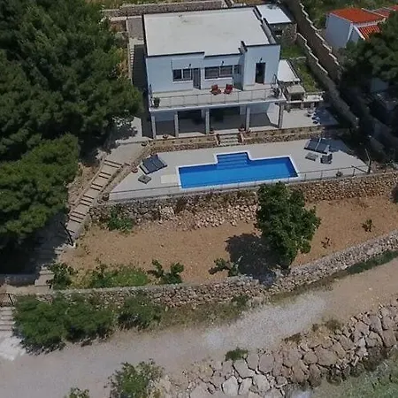 Beachfront Ana In Nemira *