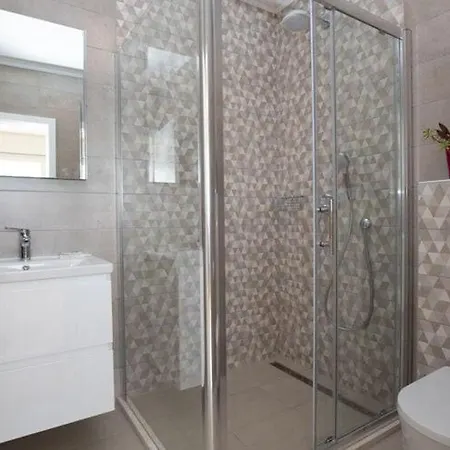 Апартаменты Beachfront Ana In Nemira