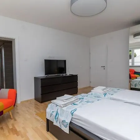Beachfront Ana In Nemira Апартаменты