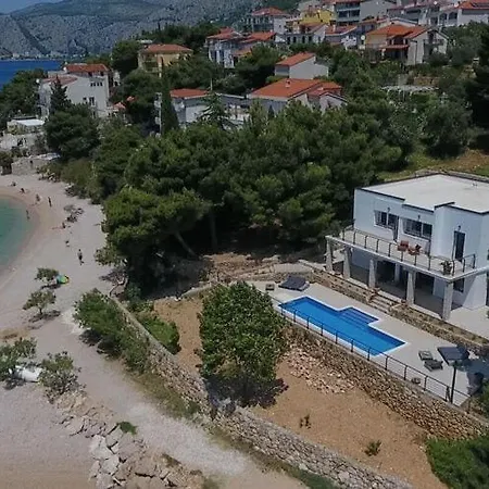 Апартаменты Beachfront Ana In Nemira Омиш
