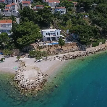 Beachfront Ana In Nemira Апартаменты Омиш