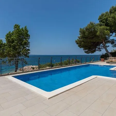 Апартаменты Beachfront Ana In Nemira *
